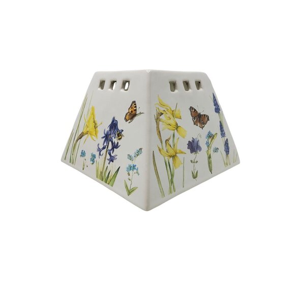 Vintage Ceramic Flower & Butterfly Design Candle Cover - Picture 4 of 6